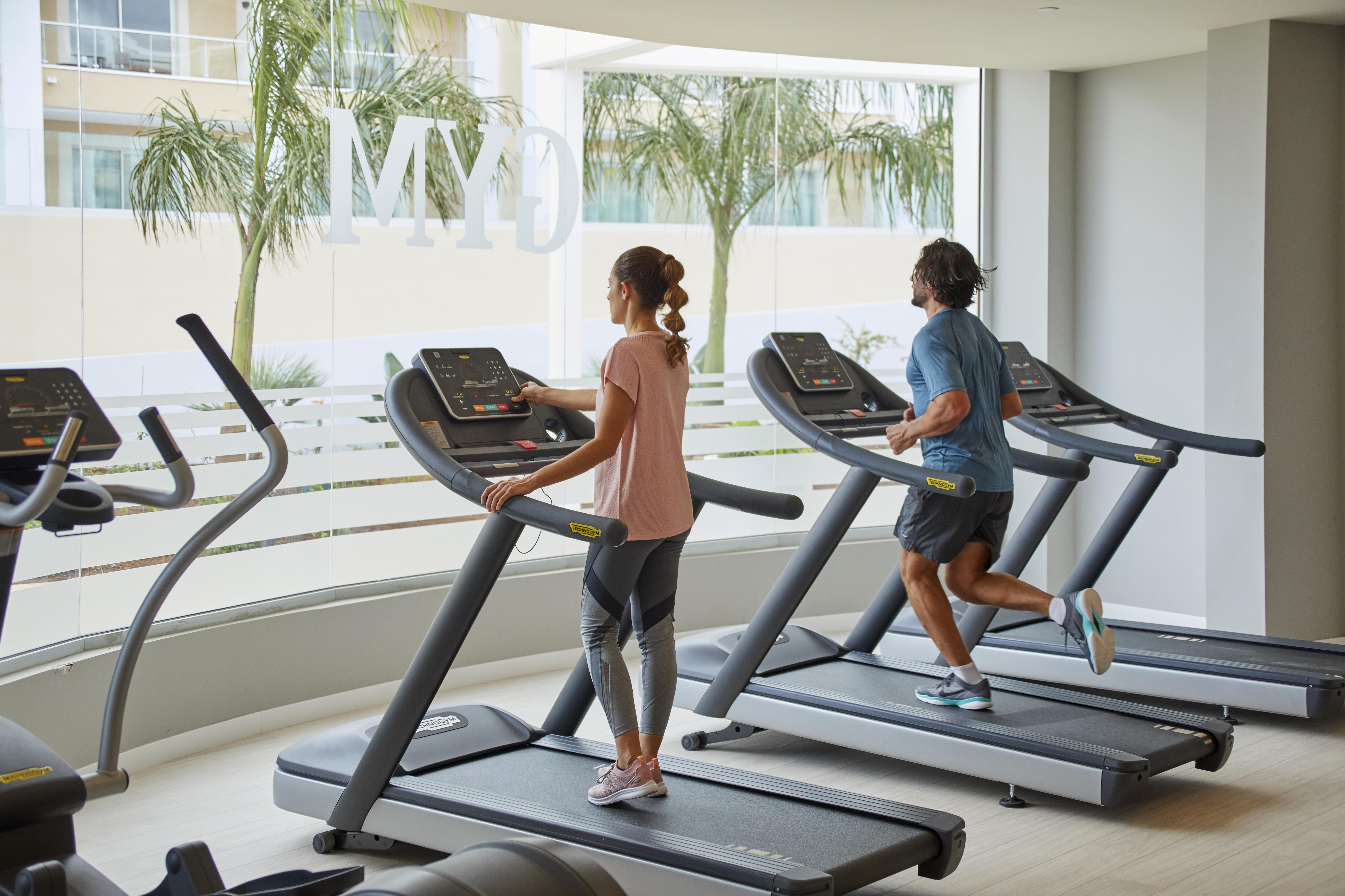 Bahia Principe Fantasia Tenerife San Miguel de Abona Exterior photo Treadmills